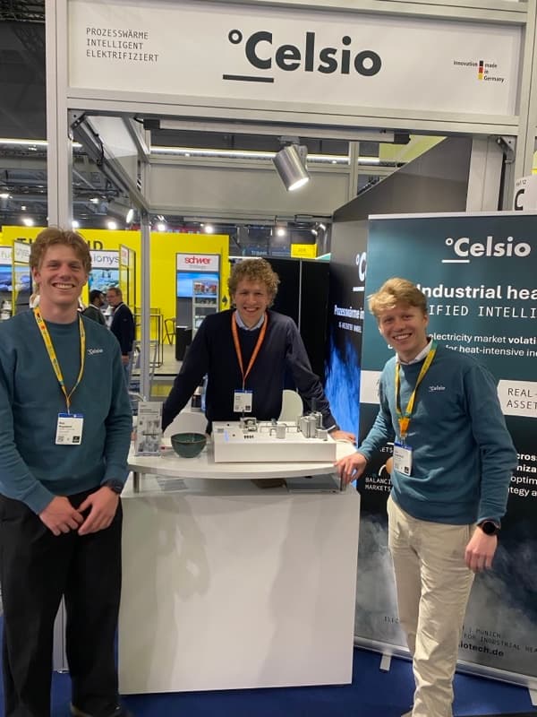 Das Celsio-Team am Messestand